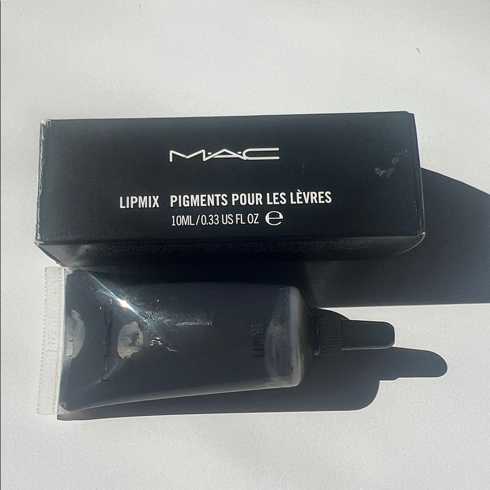 MAC Cosmetics Lipmix Pigments color Black NIB